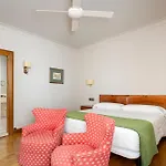 Hernan Cortes Hotel