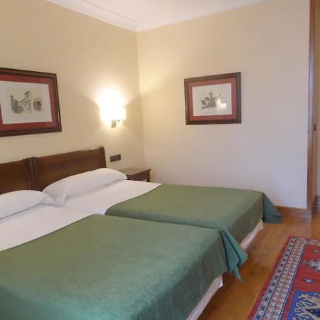 Hernan Cortes Hotel