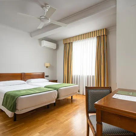 Hernan Cortes 4* Gijón