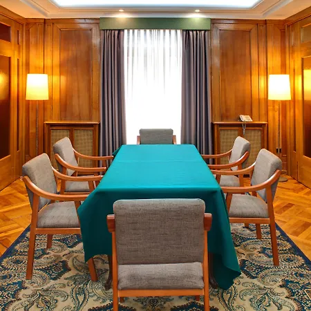 Hernán Cortés 4* Gijón