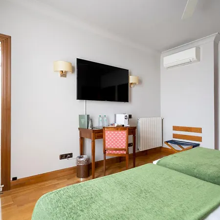 Hernan Cortes 4* Gijón