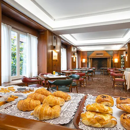 Hernan Cortes Hotel Gijón