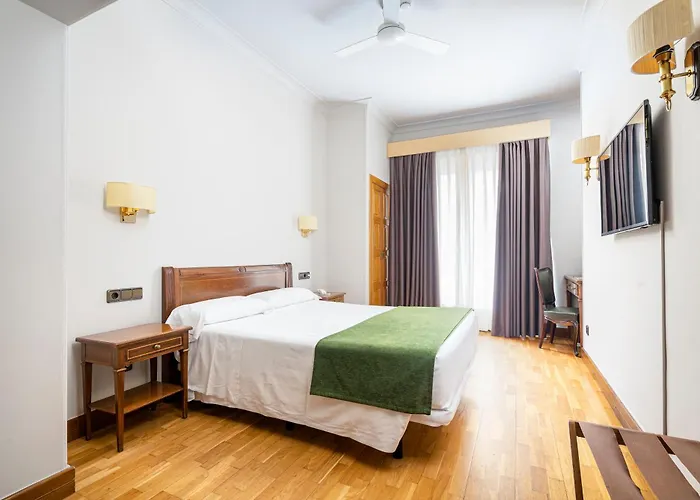 Hotel Hernán Cortés