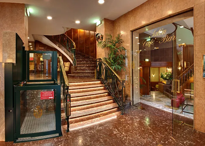 Hotel Hernán Cortés