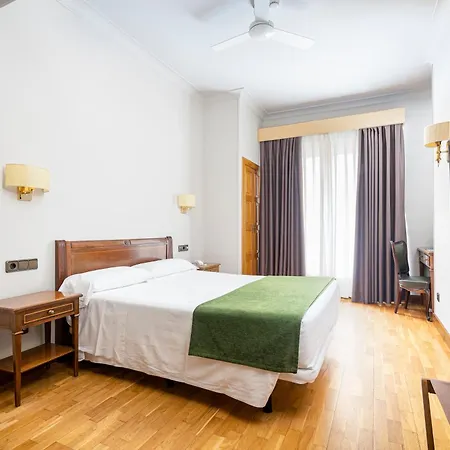 Hotel Hernán Cortés