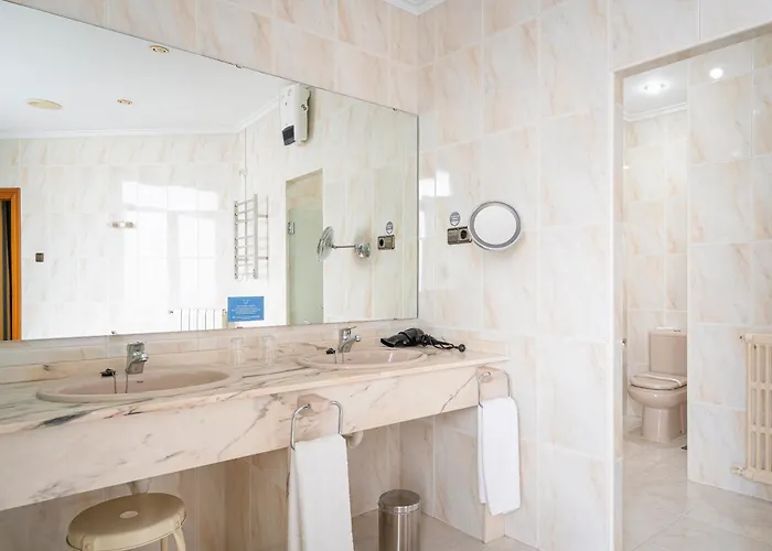 Hotel Hernan Cortes Gijon